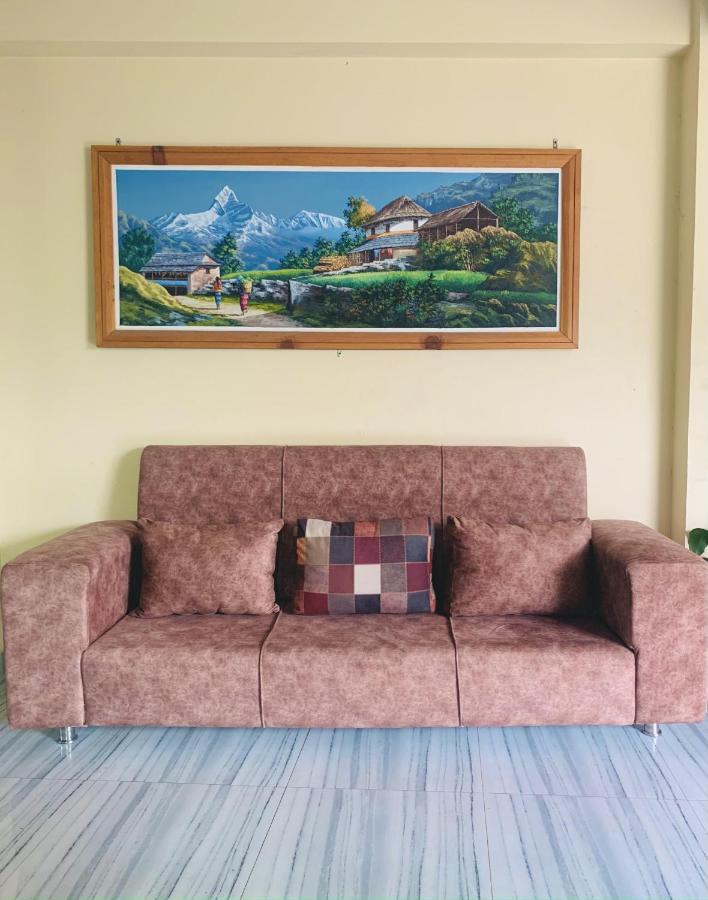 Hotel October Inn Pokhara Ngoại thất bức ảnh