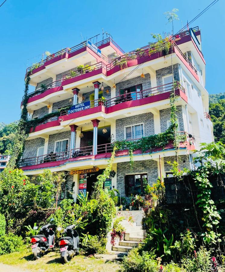 Hotel October Inn Pokhara Ngoại thất bức ảnh